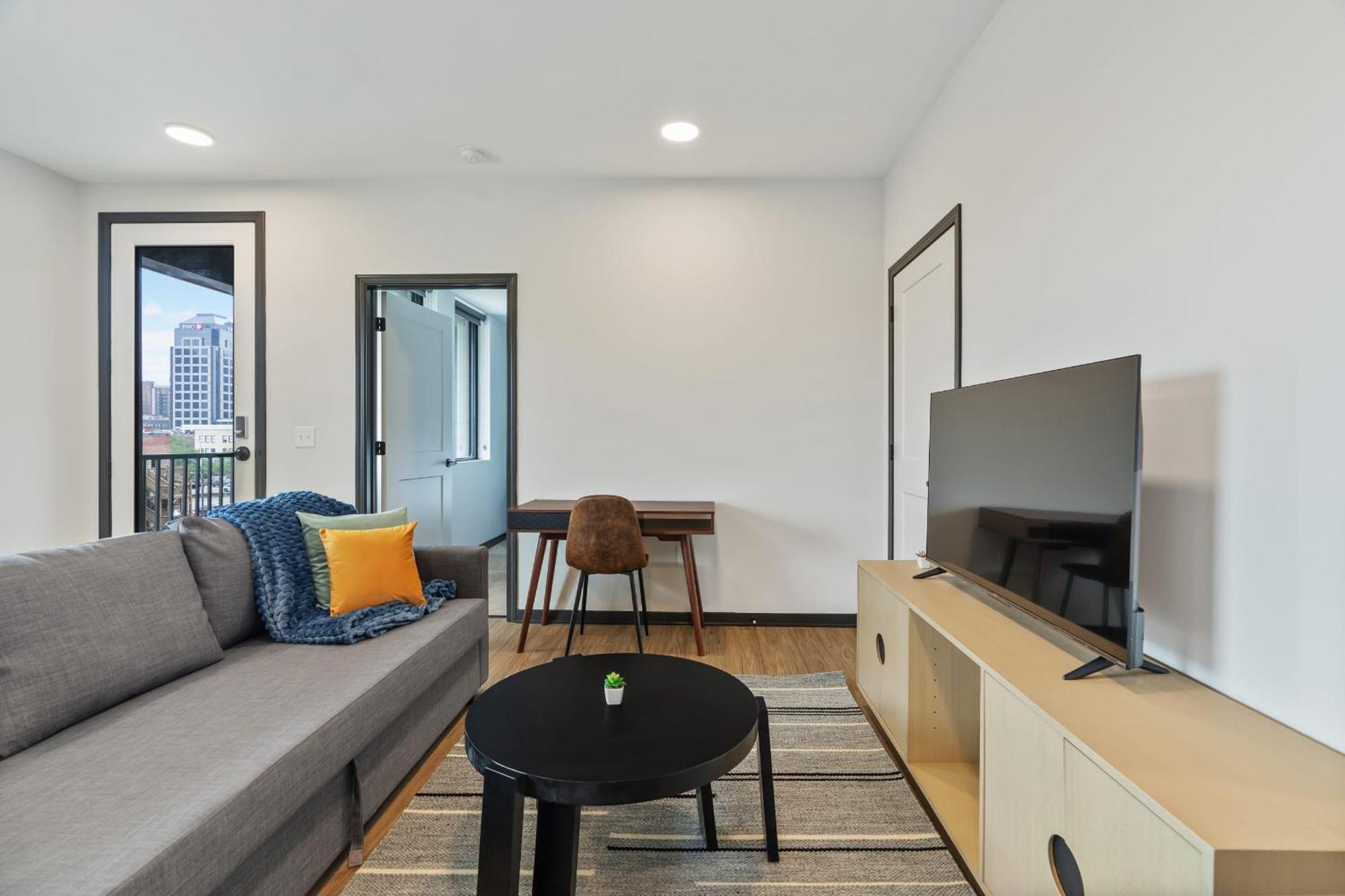Cozysuites On Mass With Garage Parking #7 Indianapolis Esterno foto